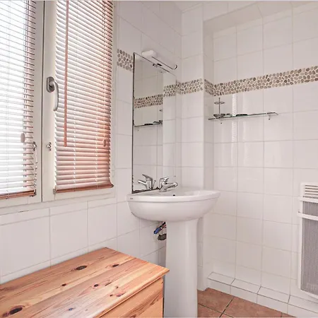 Obelisque 1a - Au Rez-de-chaussee