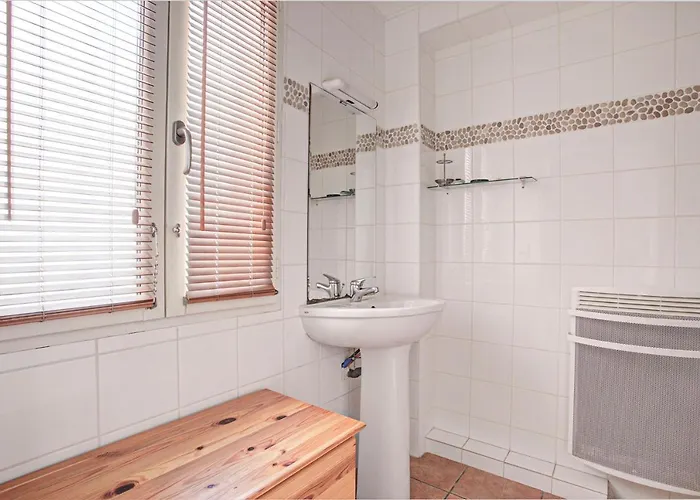 Obelisque 1a - Au Rez-de-chaussee